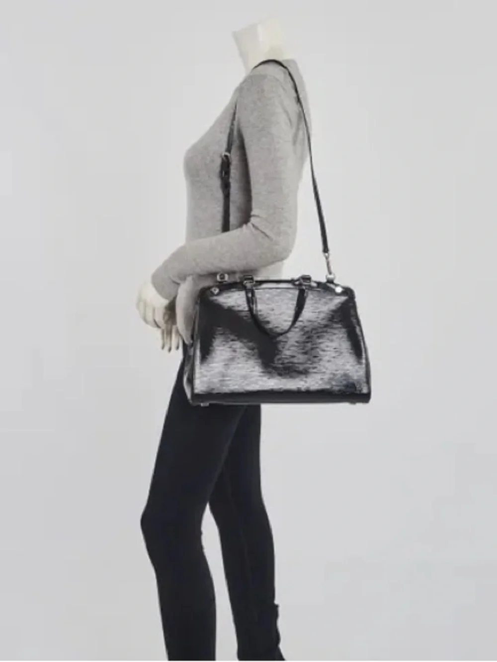 LOUIS VUITTON Black Structured Leather Top-Handle Bag with Detachable Strap